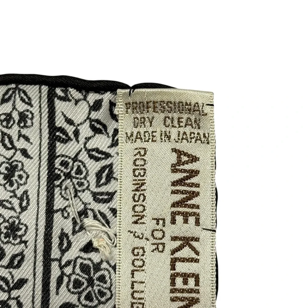 Anne Klein Robinson Golluber Silk Scarf White Black Floral Vintage 21